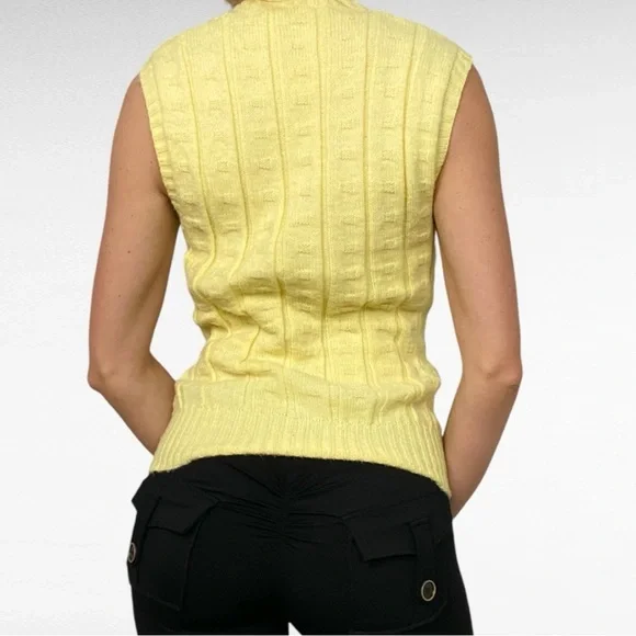 VINTAGE | Sunny Yellow V-Neck Sleeveless Ribbed Knit Preppy Sweater Vest - Picture 3 of 5